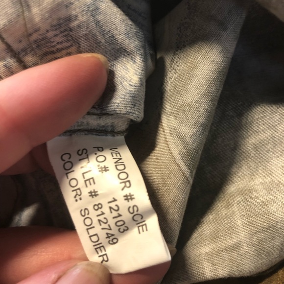 RedHead Long Sleeve Button up Shirt Men’s Large Vintage Trucks - Picture 13 of 16